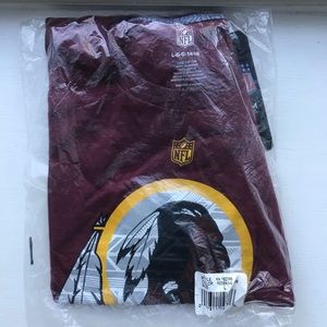 NWT boys L Redskins NFL t shirt!